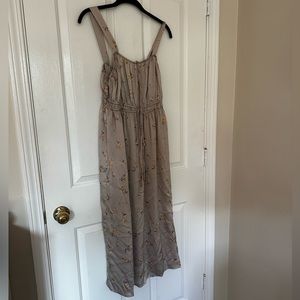 Arula Champagne-Floral Print Midi Dress